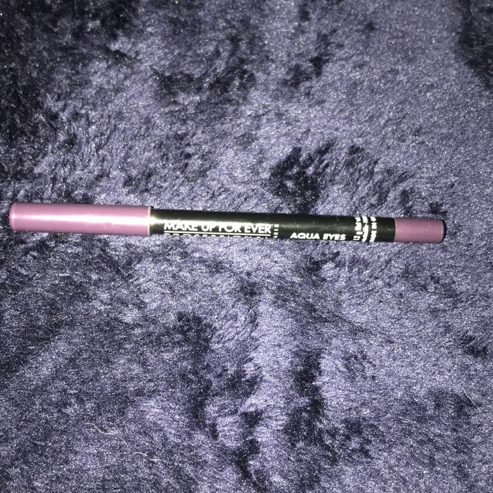 Makeup Forever Aqua Eyes waterproof eyeliner